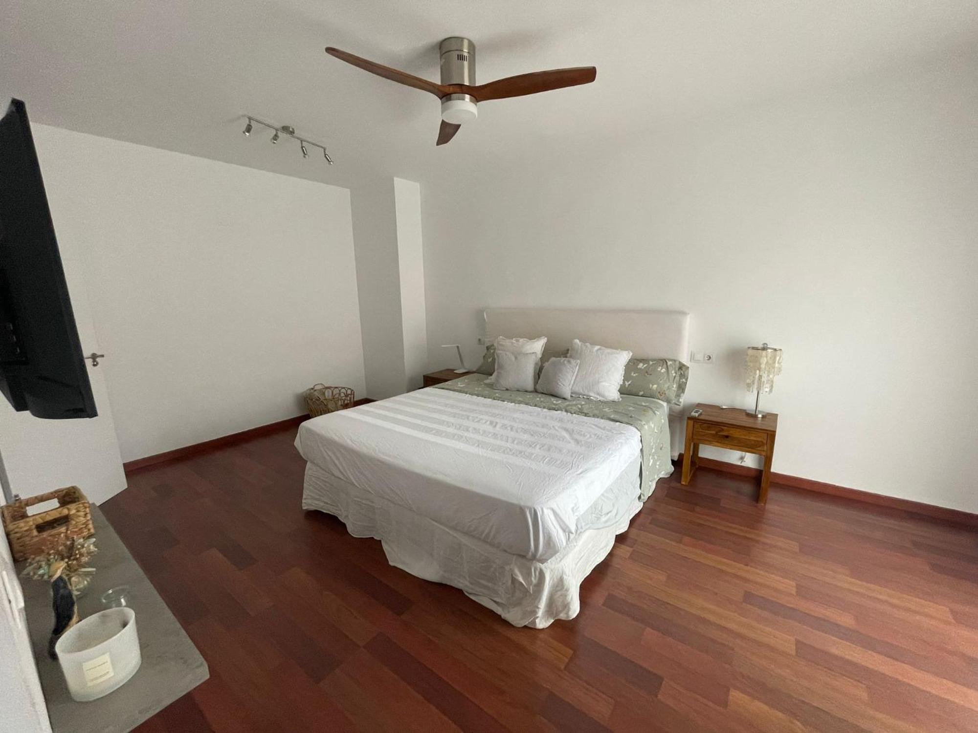 Tokyo Rooms Almeria Luaran gambar